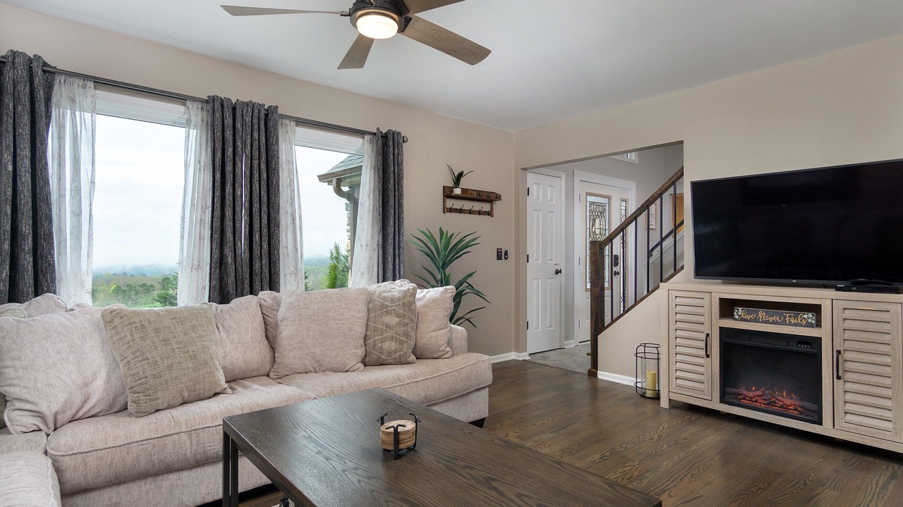 Photo of Livingroom in Marshall
