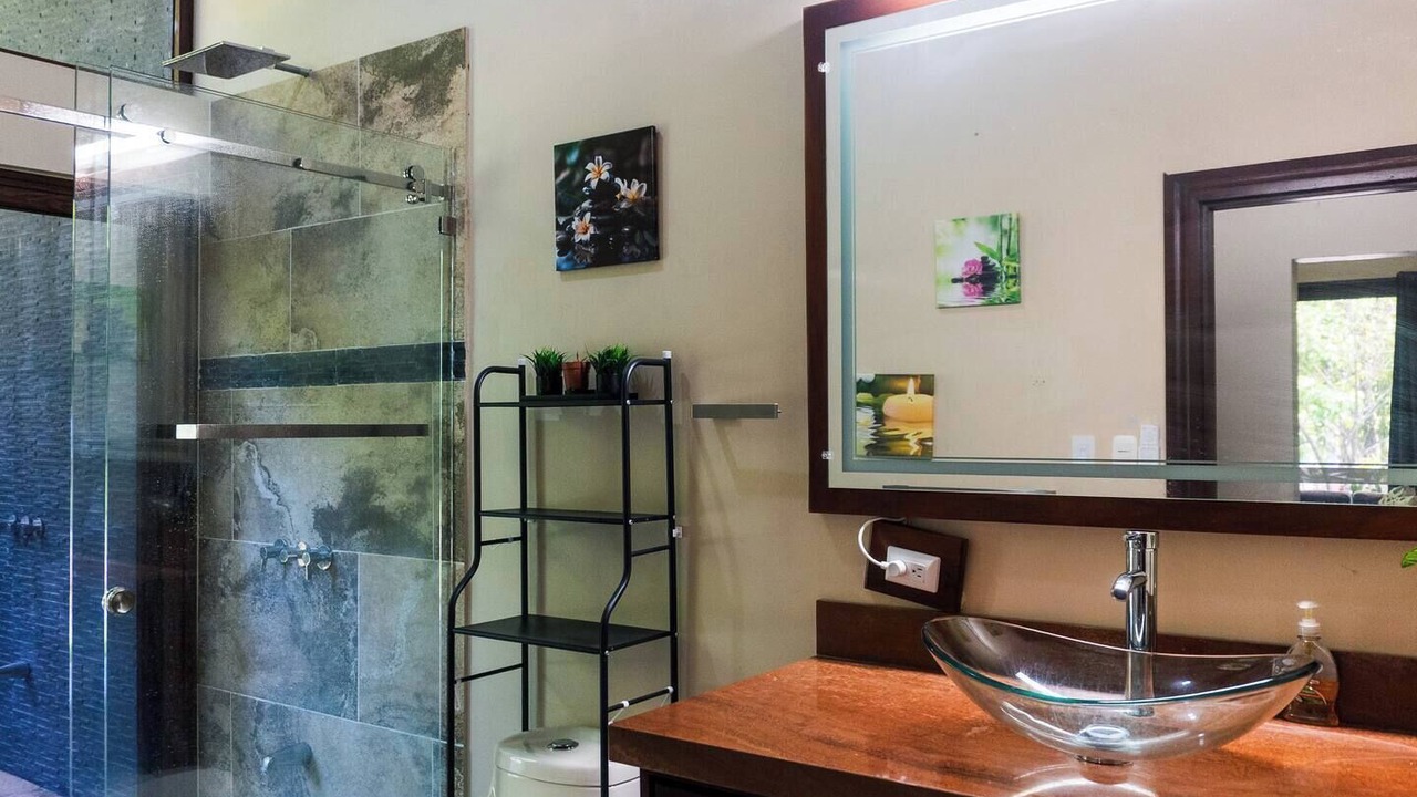 Photo of Bathroom in Pavones