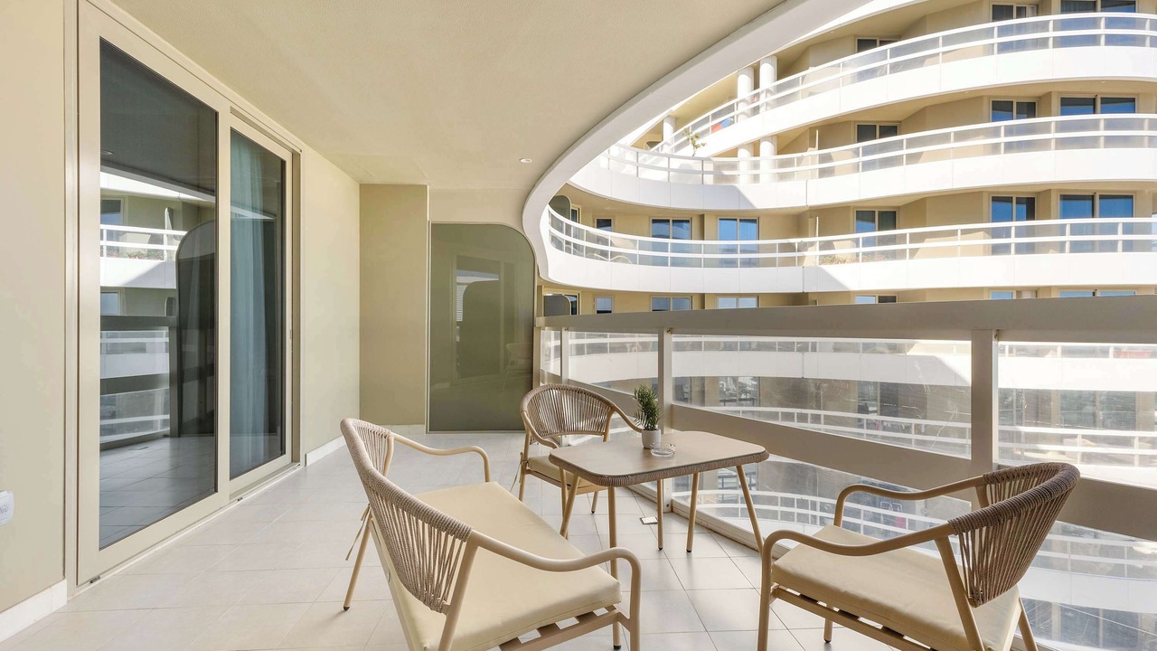 Photo of Patio Balcony in Saadiyat Cultural District