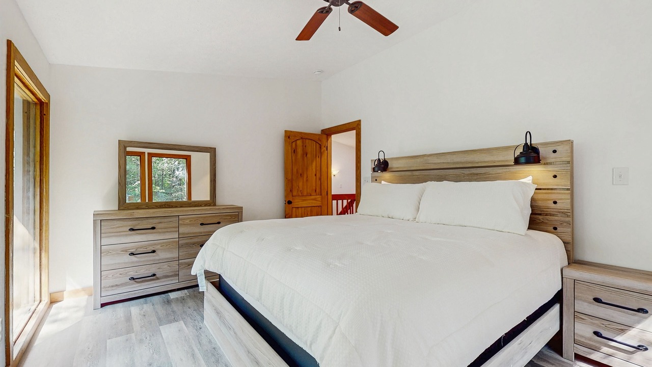 Photo of Bedroom in Spruce Pine