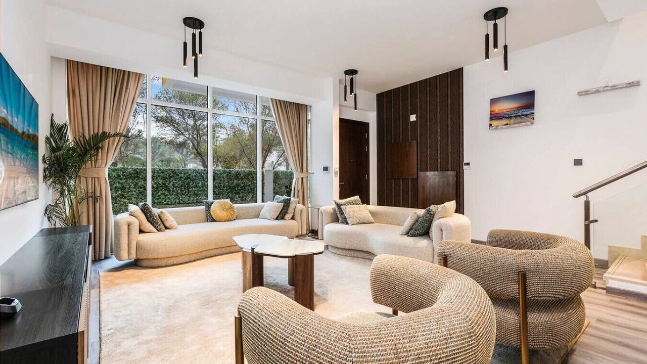 Photo of Livingroom in Jumeirah Village