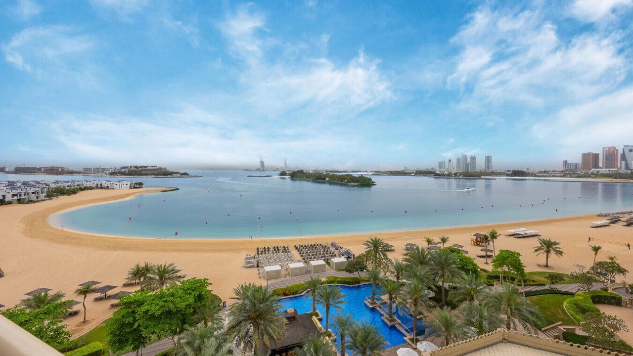 Photo of Others in Palm Jumeirah