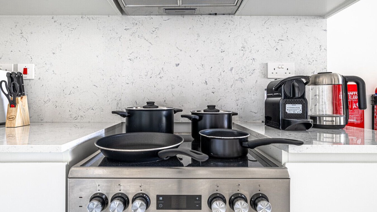 Photo of Kitchen in Umm Suqeim 3