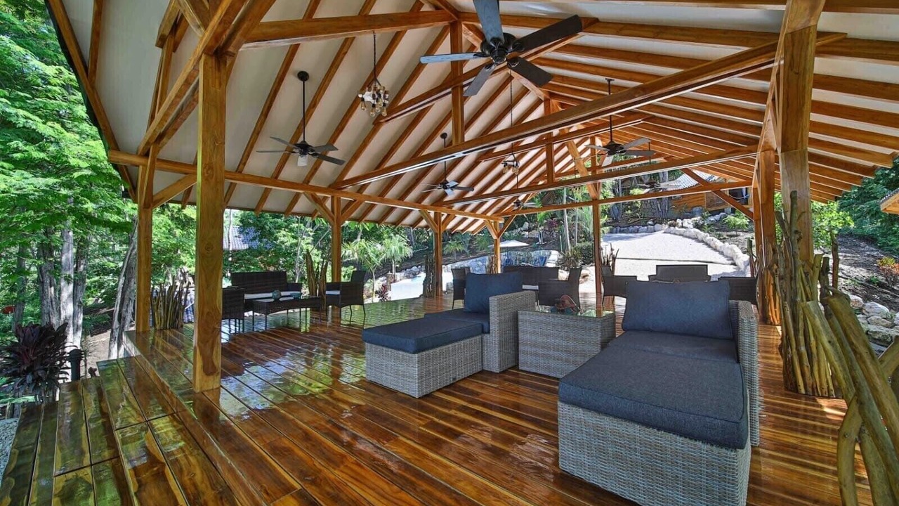 Photo of Patio Balcony in Playa Naranjo