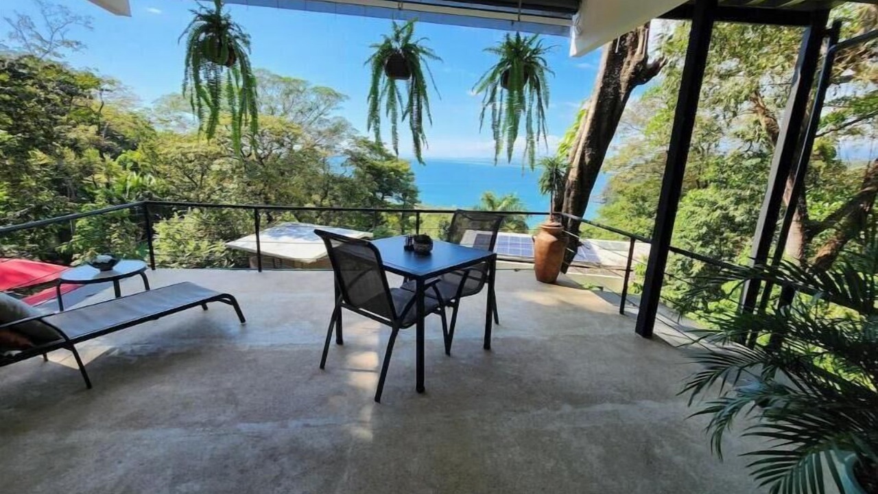 Photo of Outdoor in Manuel Antonio