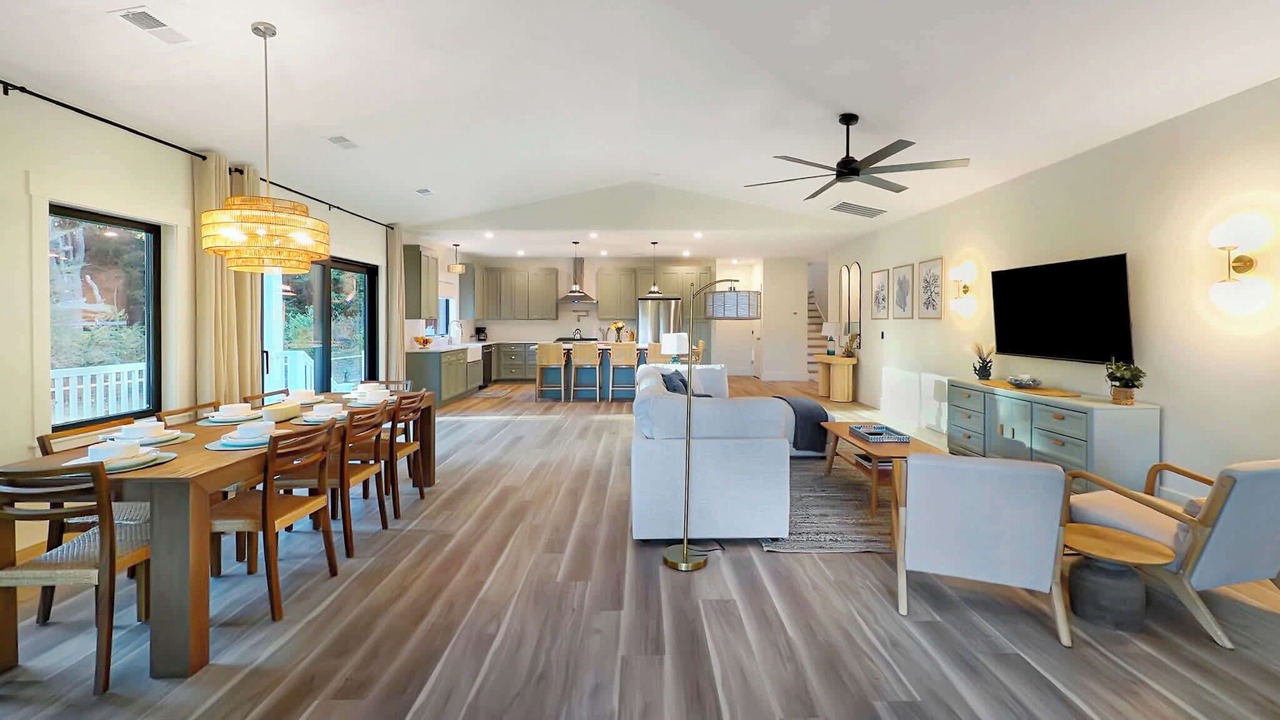 Photo of Livingroom in Charleston