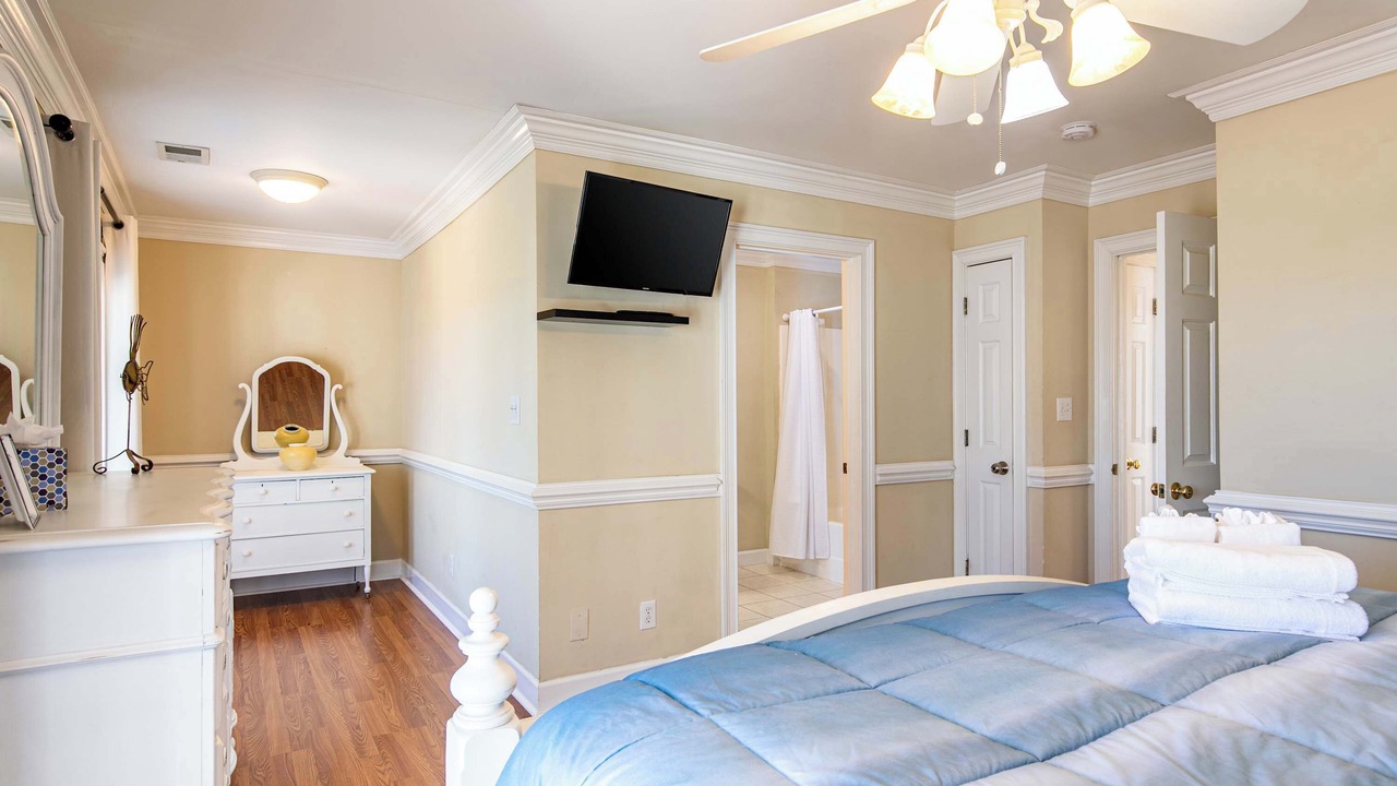 Photo of Bedroom in Windy Hill