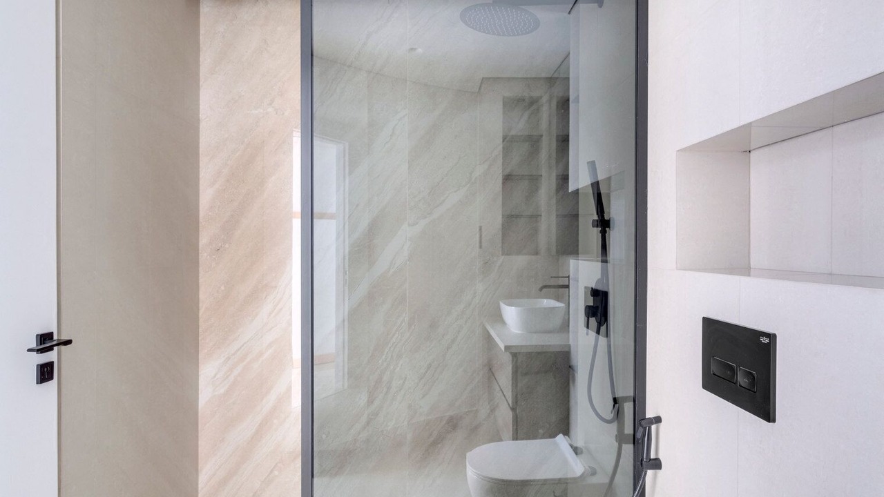 Photo of Bathroom in Bur Dubai
