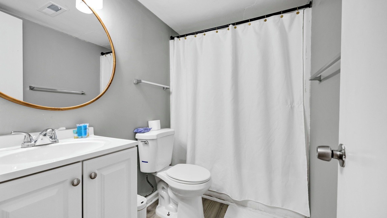 Photo of Bathroom in Dentsville