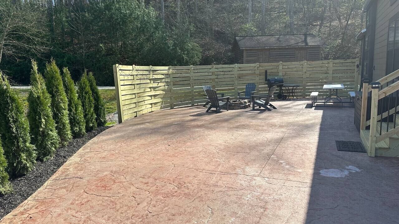 Photo of Outdoor in Morganton