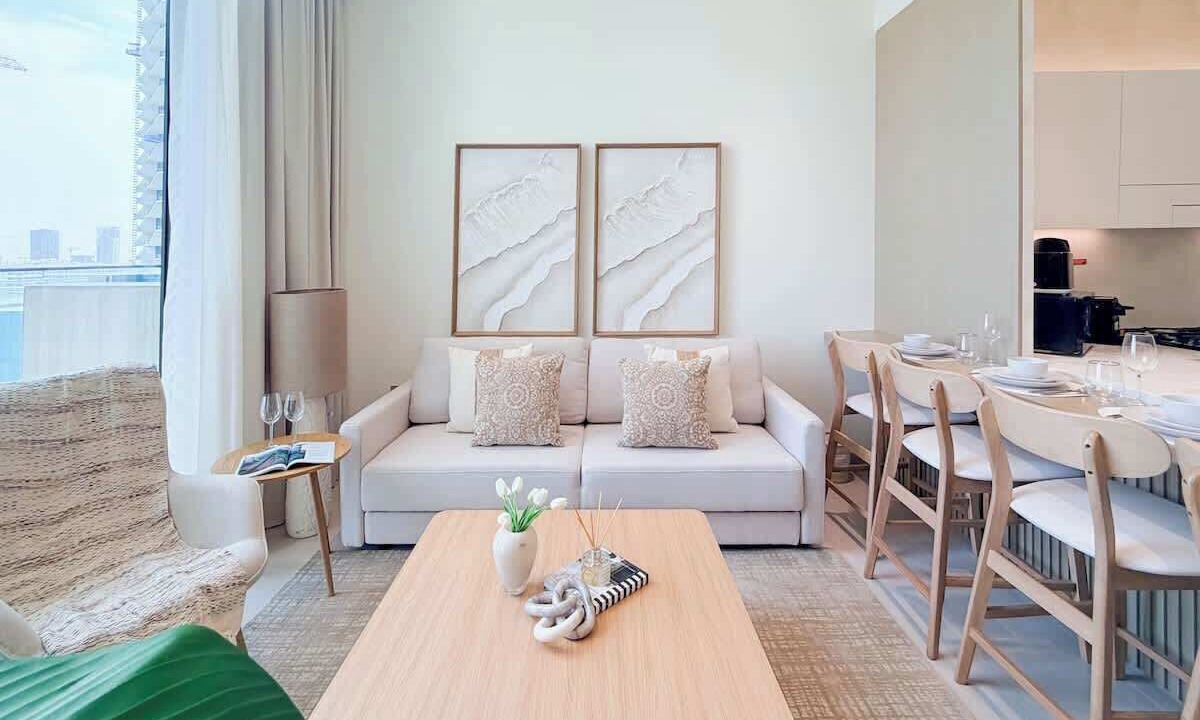 Photo of Livingroom in Jumeirah Village Circle