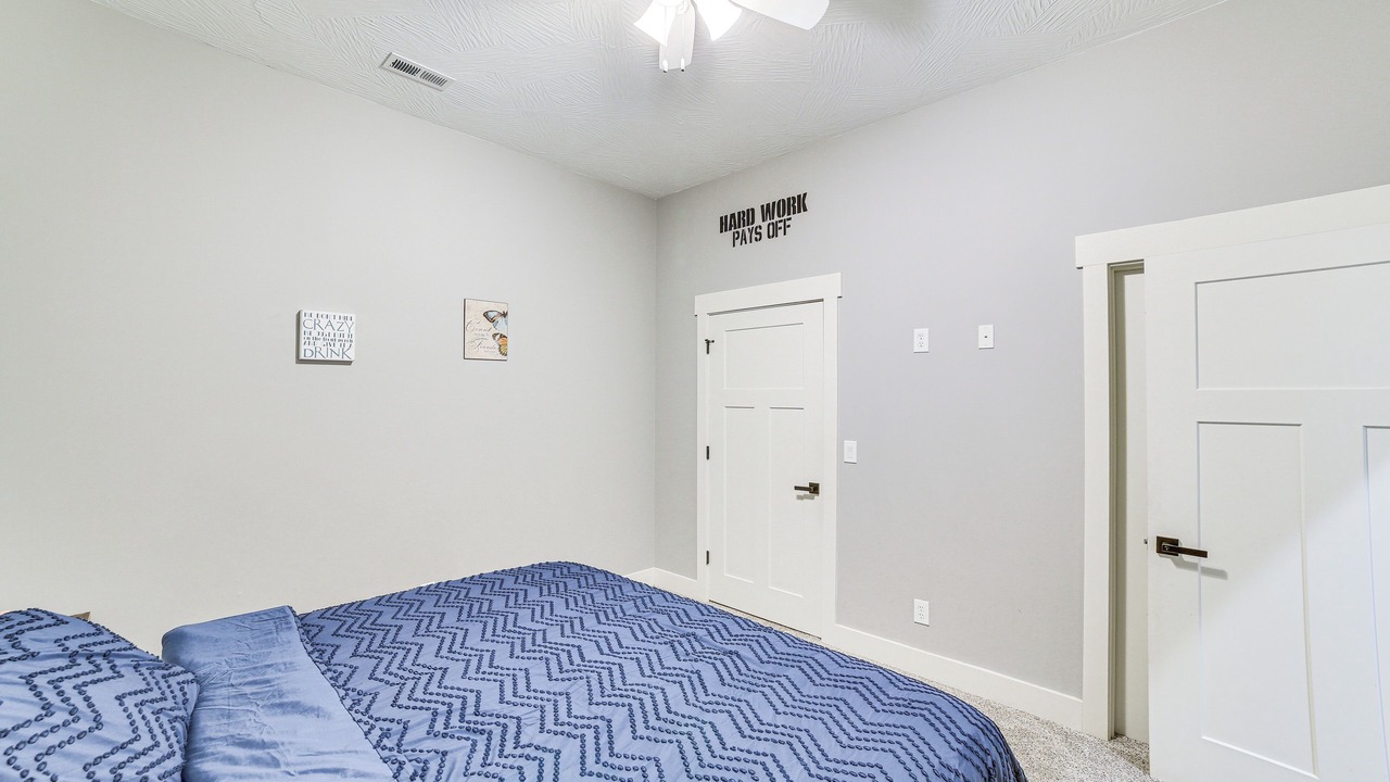 Photo of Bedroom in Omaha