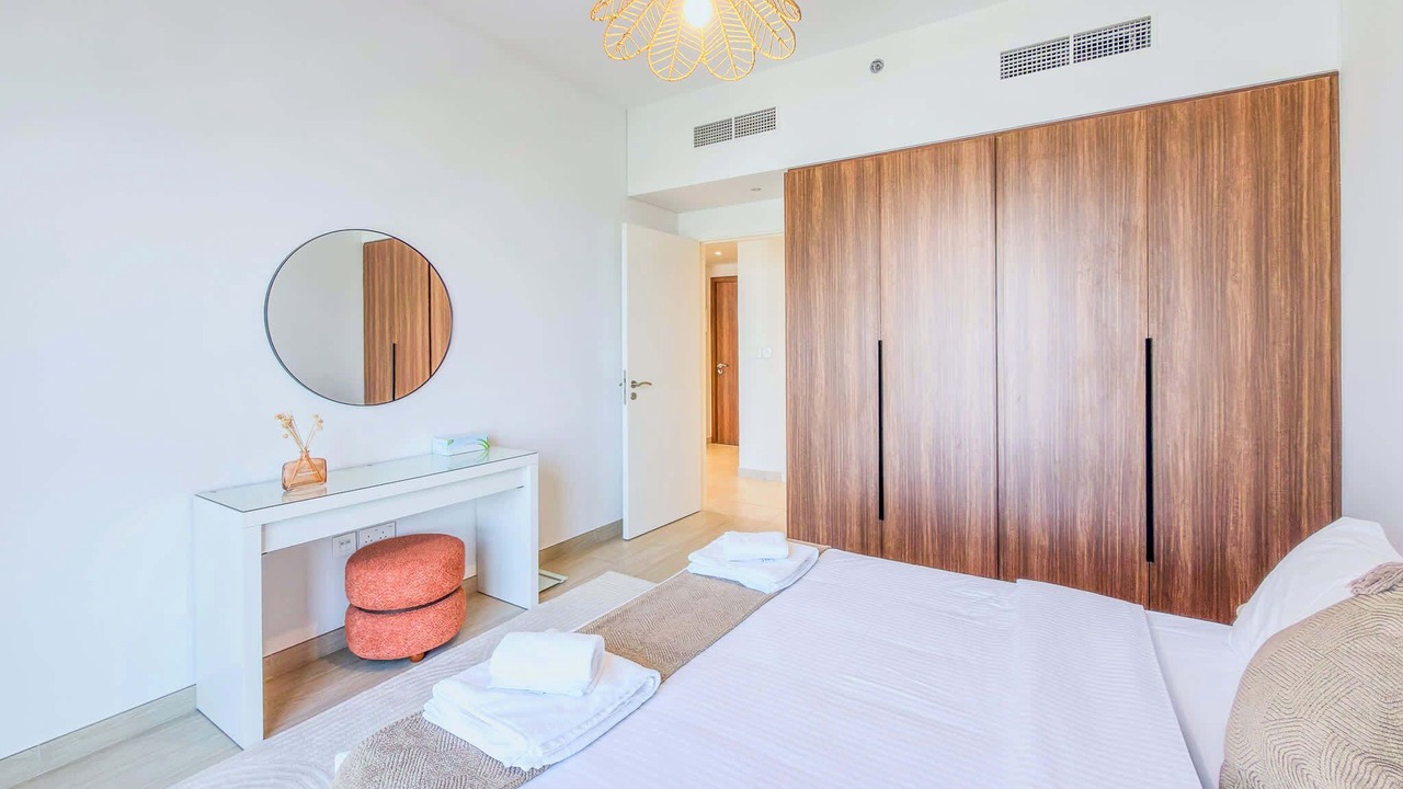 Photo of Bedroom in Umm Suqeim 3