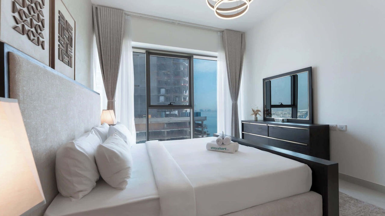 Photo of Bedroom in Dubai Maritime City