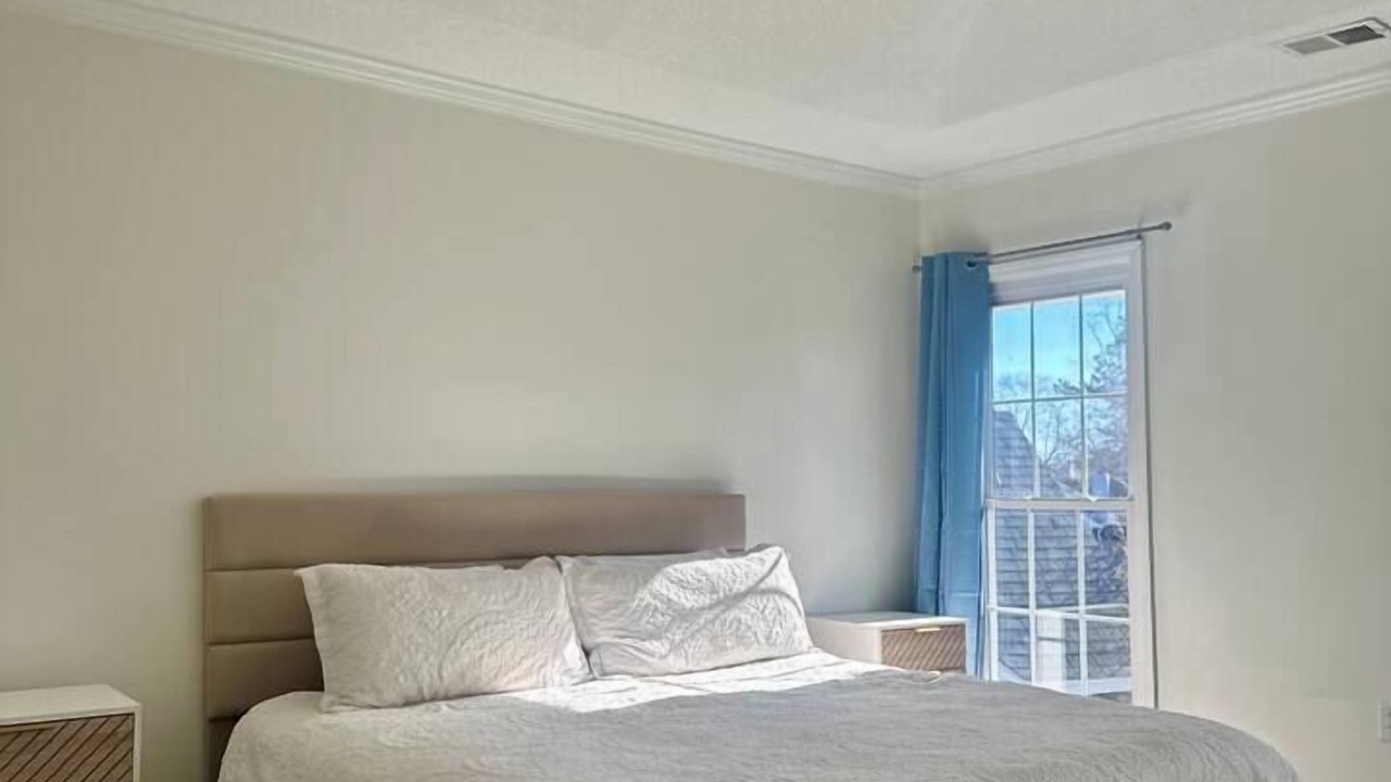 Photo of Bedroom in Summerville