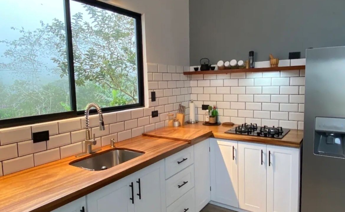 Photo of Kitchen in Toro Amarillo