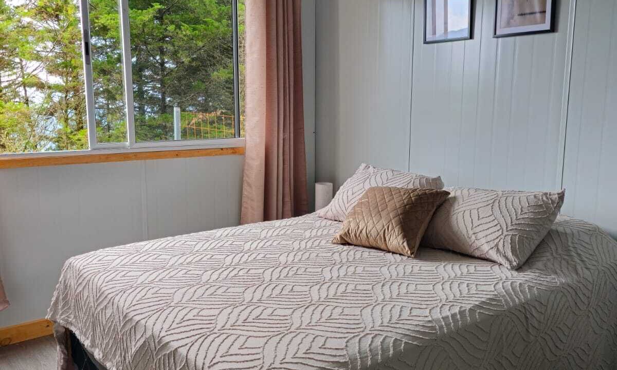 Photo of Bedroom in Canton Dota