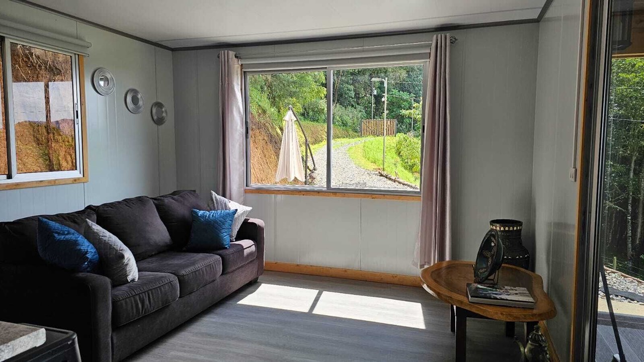 Photo of Livingroom in Canton Dota