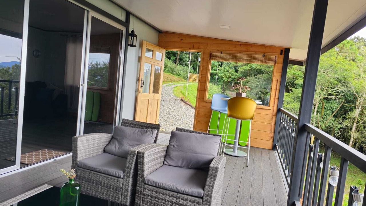Photo of Patio Balcony in Canton Dota