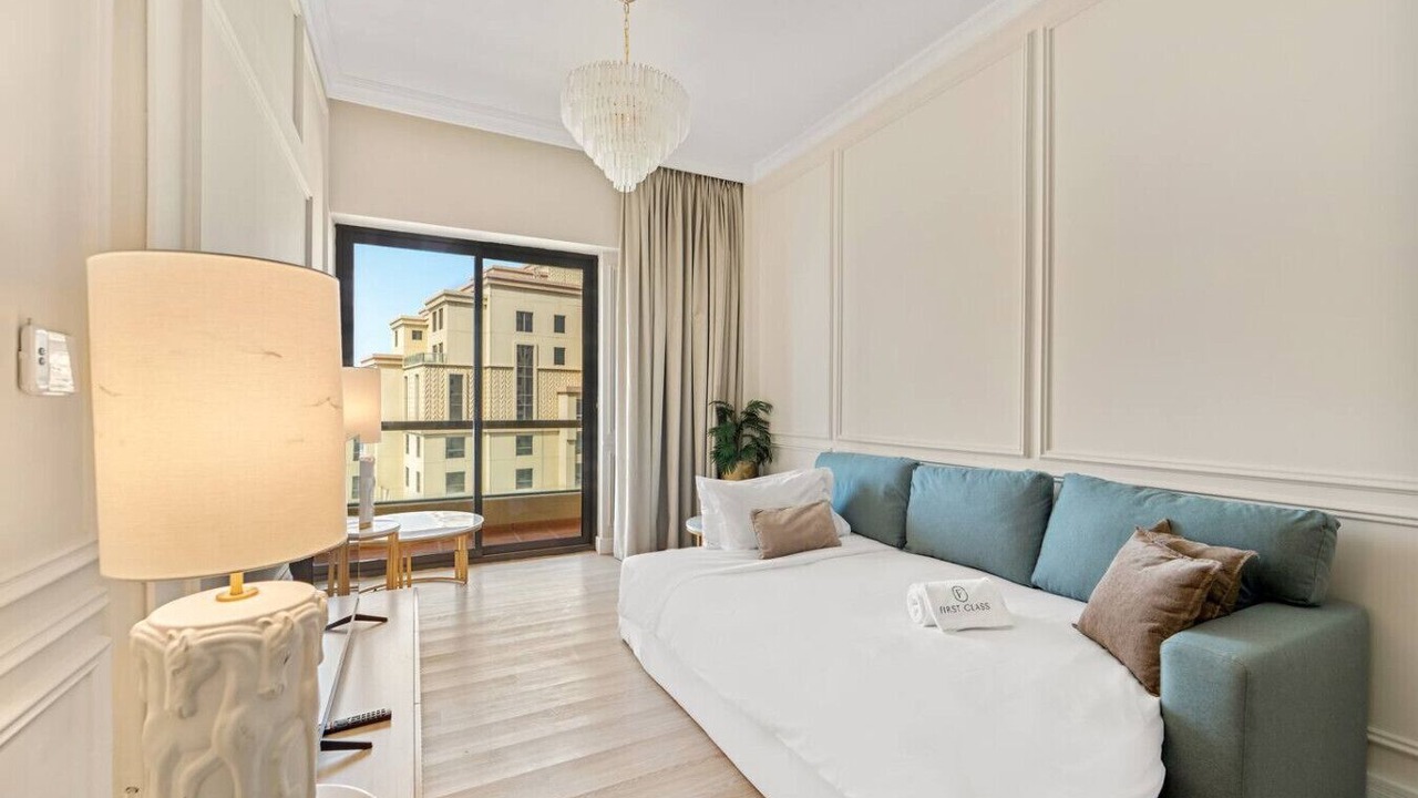 Photo of Bedroom in Jumeirah Beach Residence