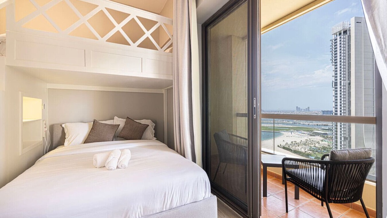 Photo of Bedroom in Jumeirah Beach Residence