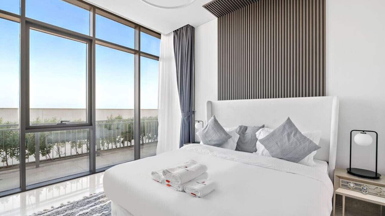 Photo of Bedroom in Dubai Maritime City