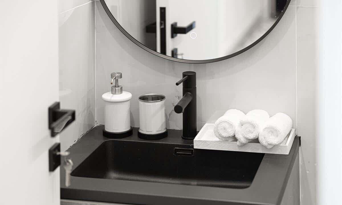 Photo of Bathroom in Jumeirah Lake Towers