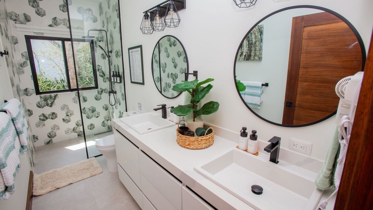 Photo of Bathroom in Playa Coyote