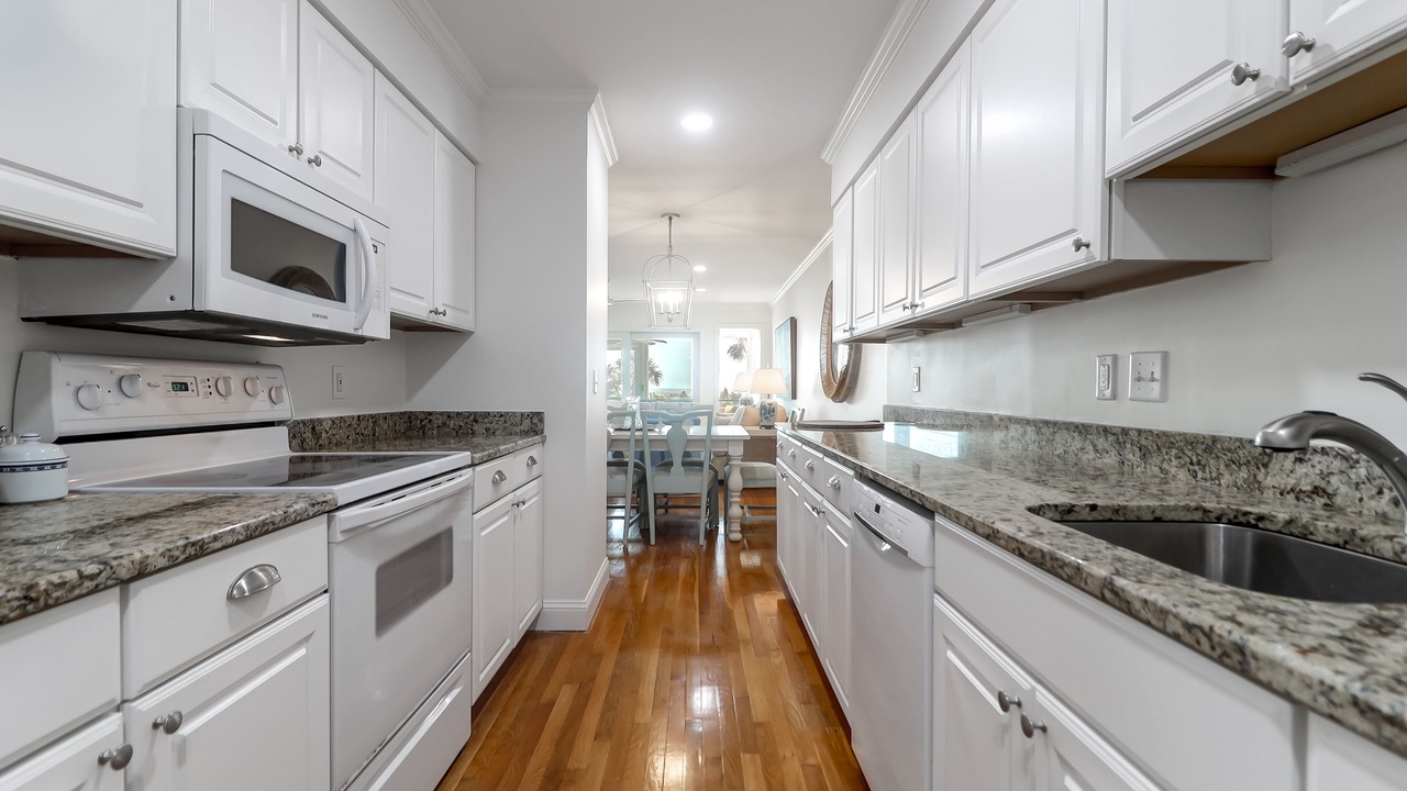 Photo of Kitchen in Pelican Bay