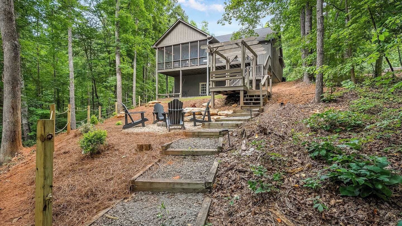 Photo of Patio Balcony in Six Mile