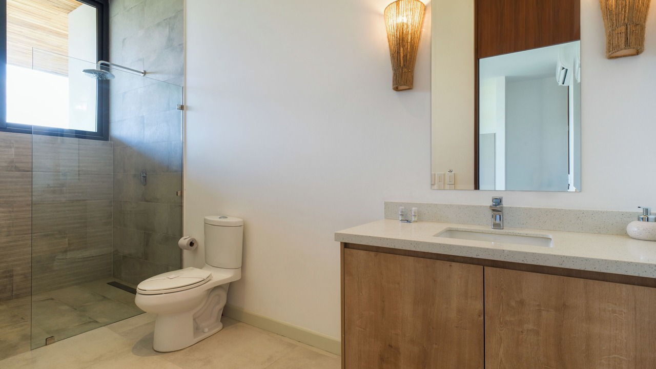 Photo of Bathroom in Tamarindo