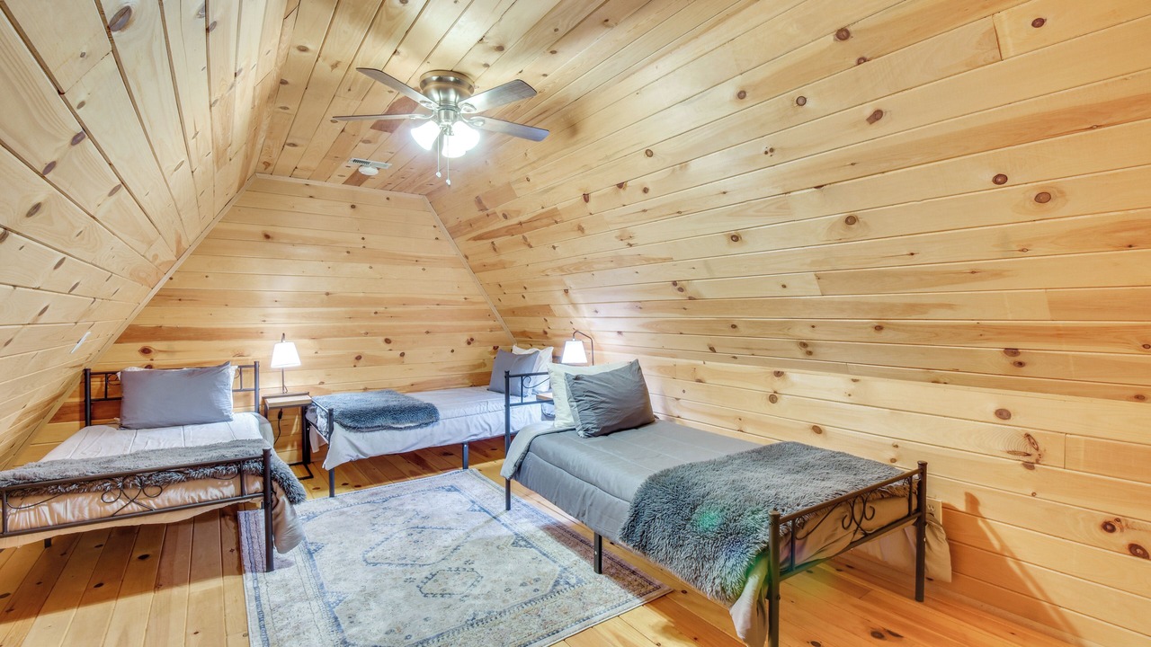 Photo of Bedroom in Oconee County