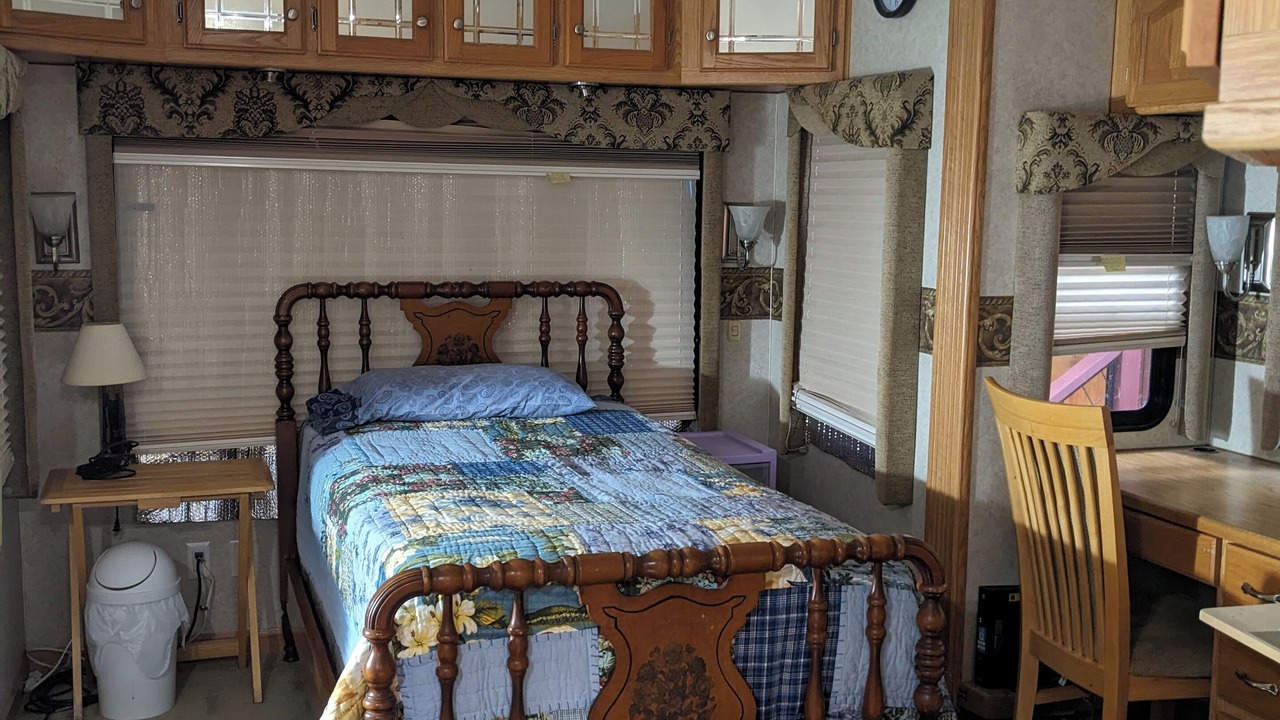Photo of Bedroom in West Union