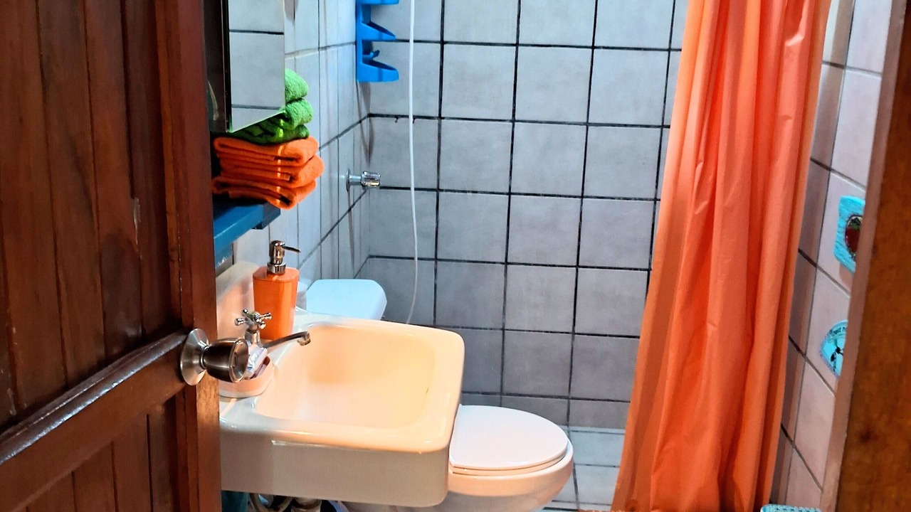 Photo of Bathroom in Javilla
