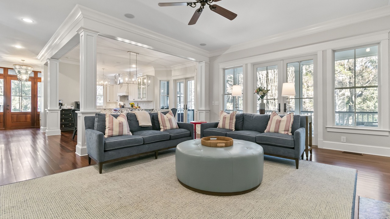 Photo of Livingroom in Vanderhorst Plantation