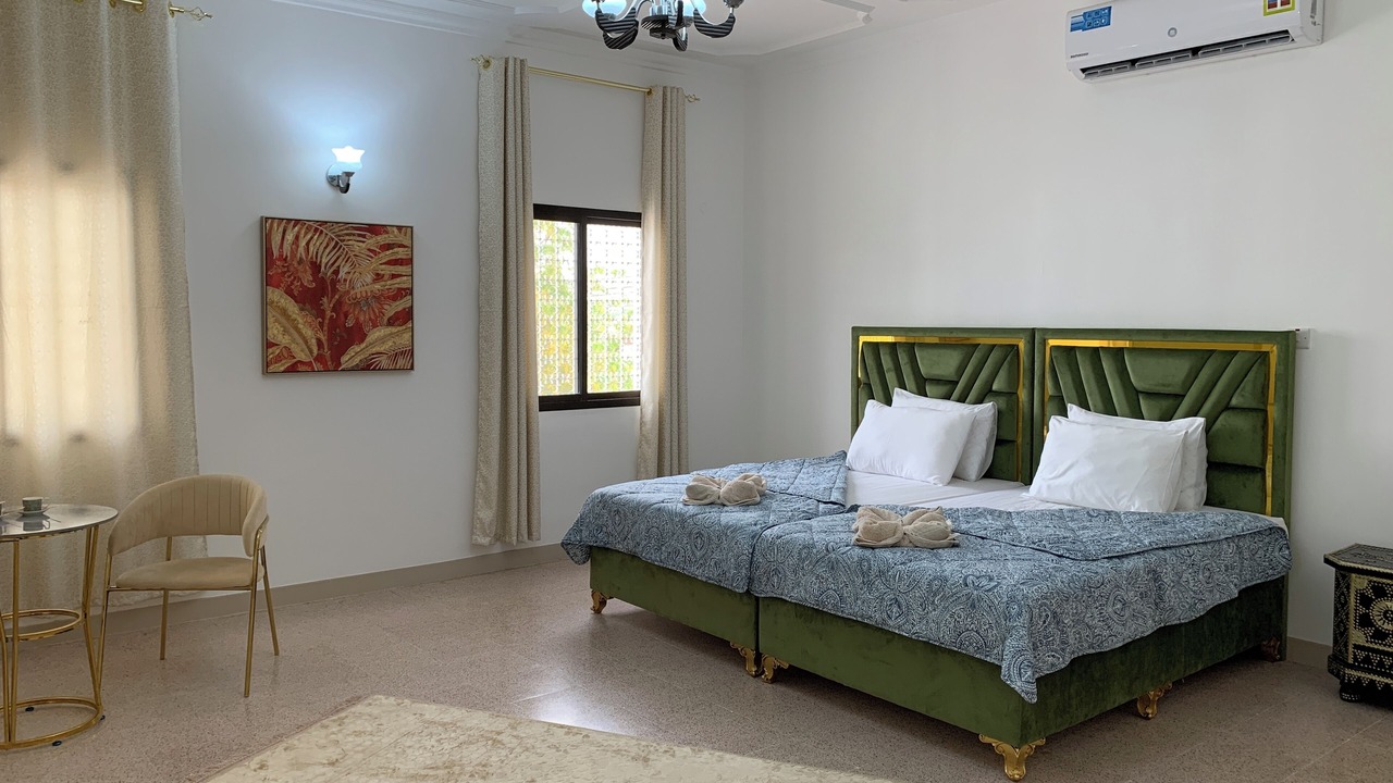 Photo of Bedroom in Qurm