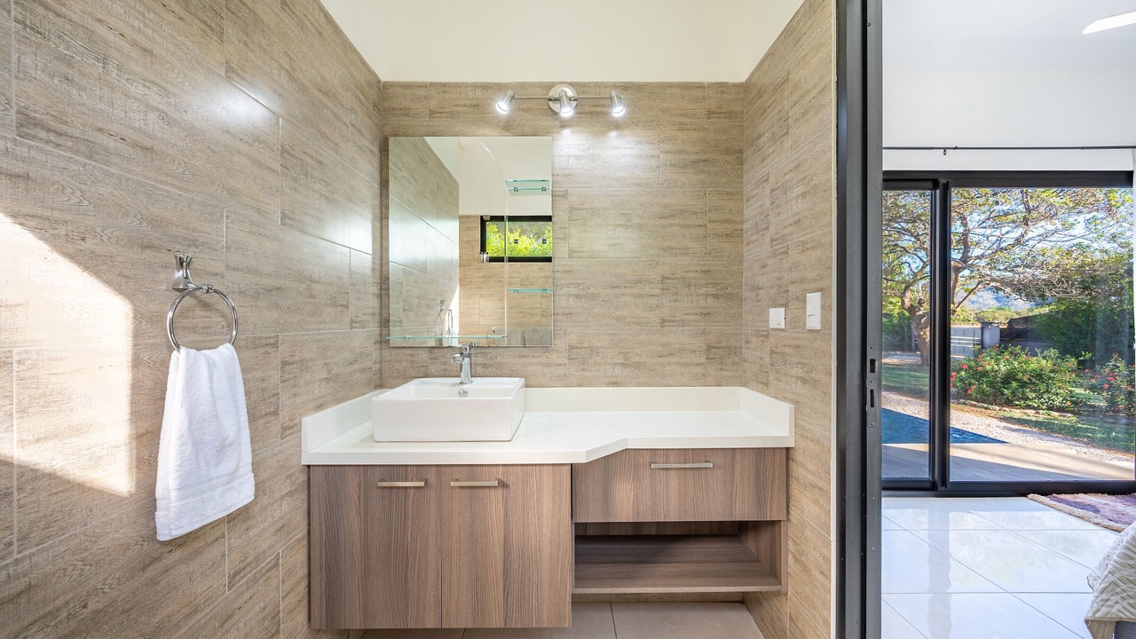 Photo of Bathroom in Canafistula