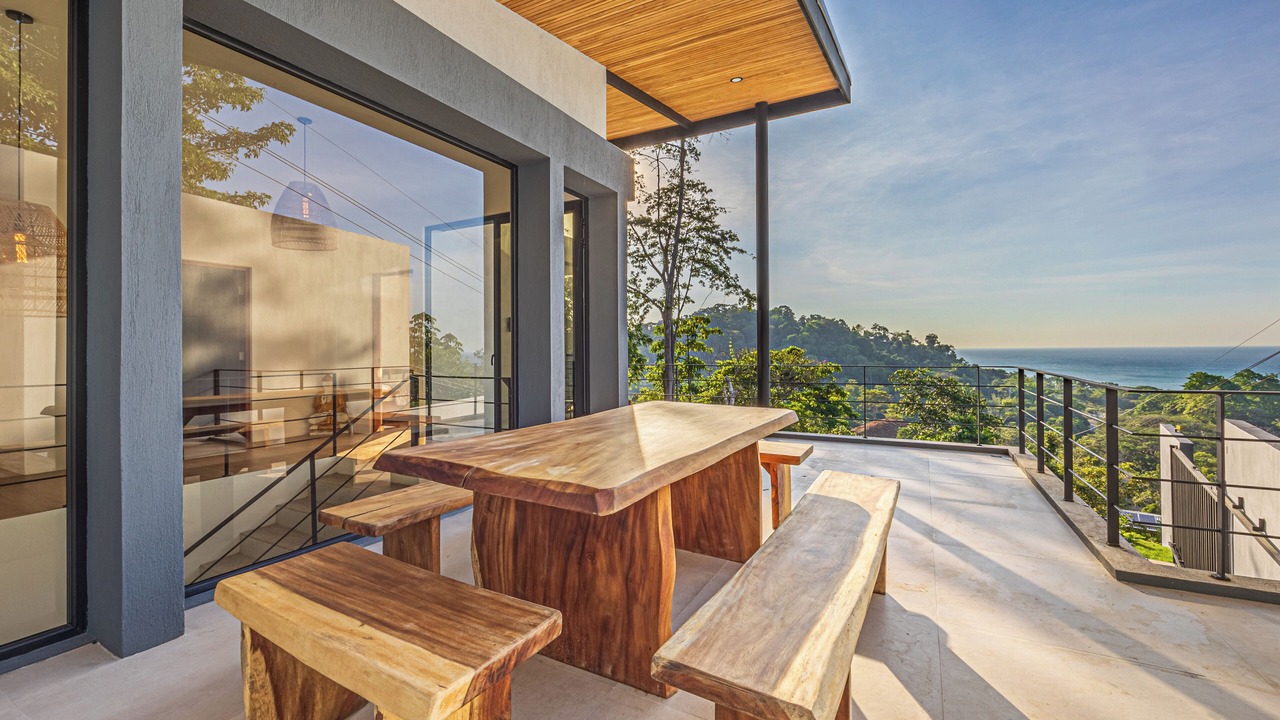 Photo of Outdoor in Hermosa Hills