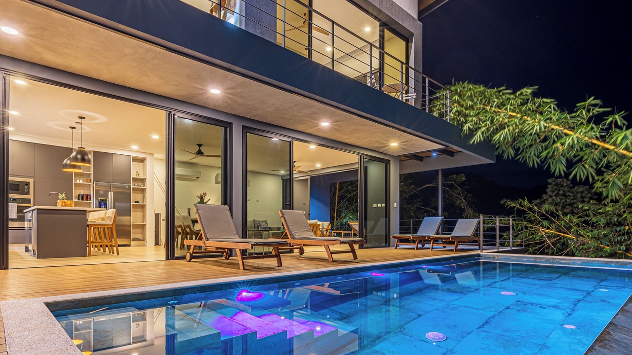 Photo of Outdoor in Hermosa Hills