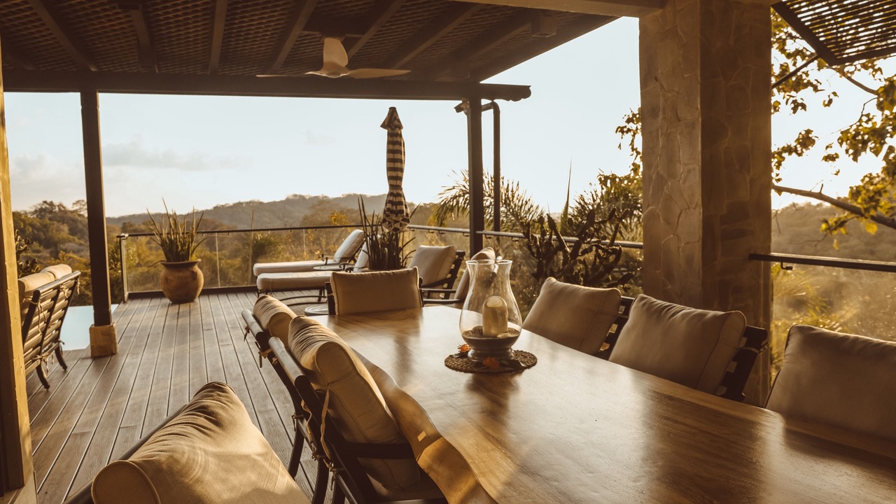 Photo of Outdoor in Garza