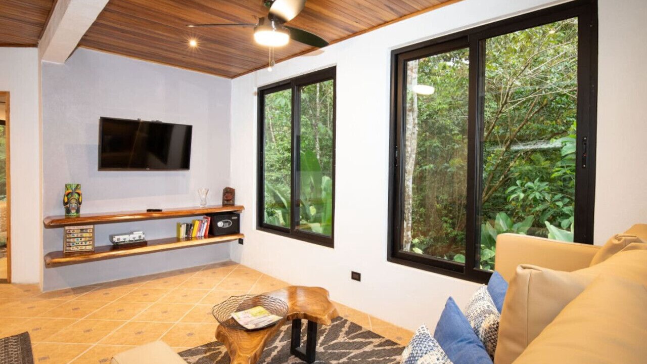 Photo of Livingroom in Valle Pura Vida