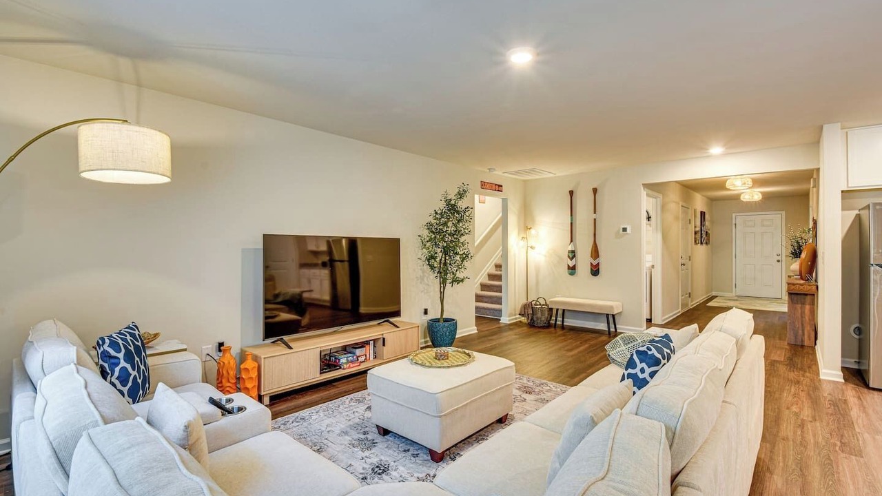 Photo of Livingroom in Seneca