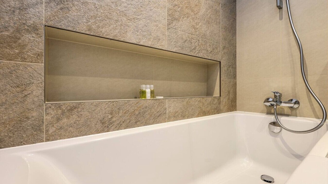 Photo of Bathroom in Za'abeel 2