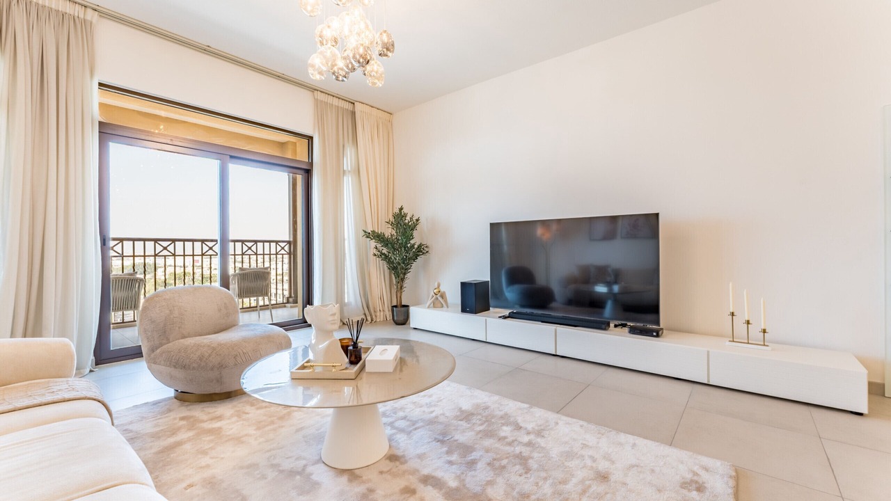 Photo of Livingroom in Umm Suqeim 3