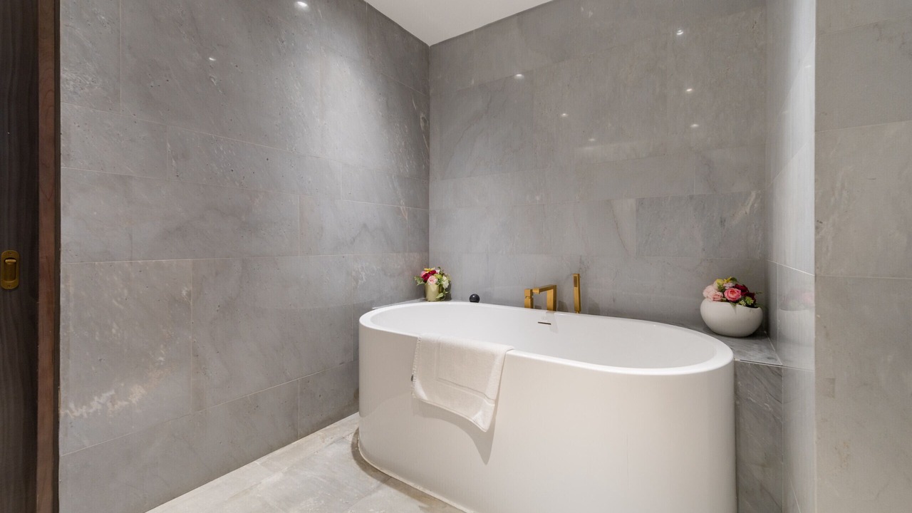 Photo of Bathroom in Palm Jumeirah