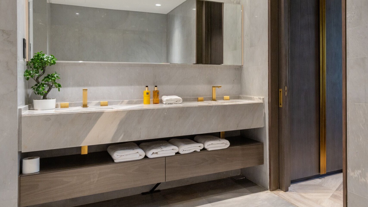 Photo of Bathroom in Palm Jumeirah