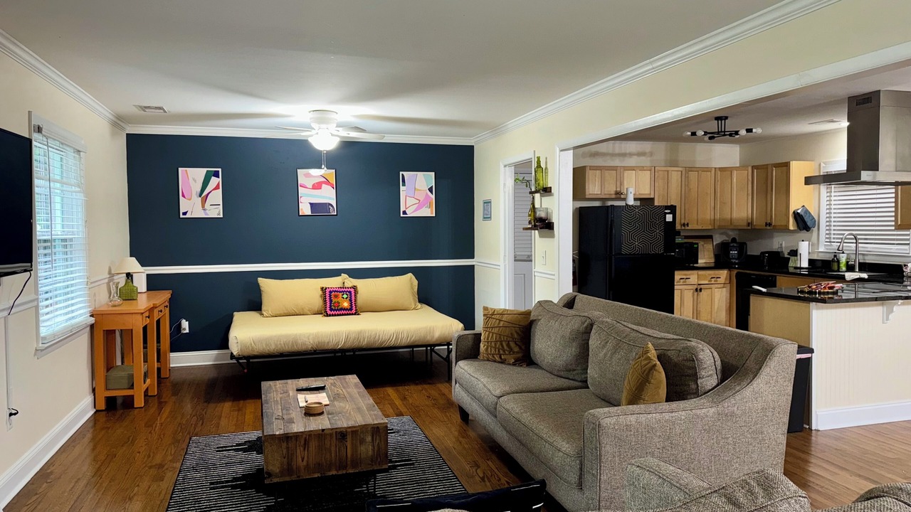 Photo of Livingroom in West Ashley