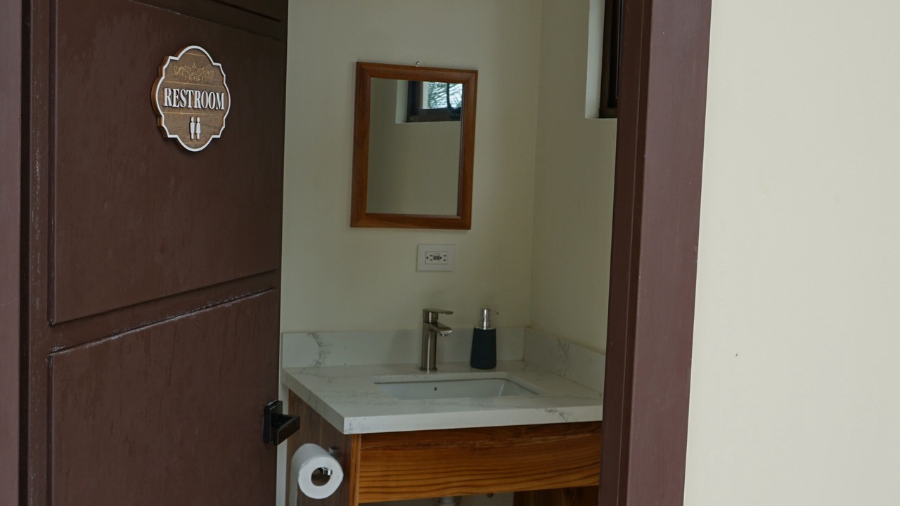 Photo of Bathroom in Javilla