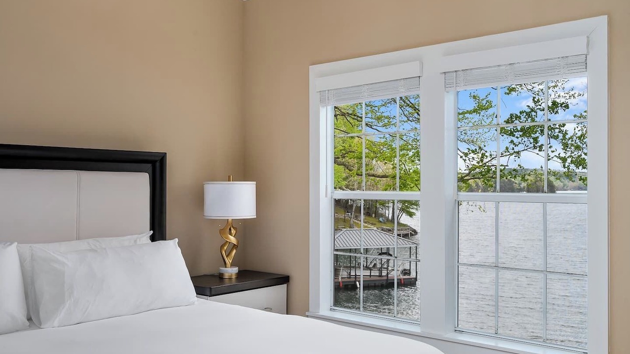 Photo of Bedroom in Six Mile
