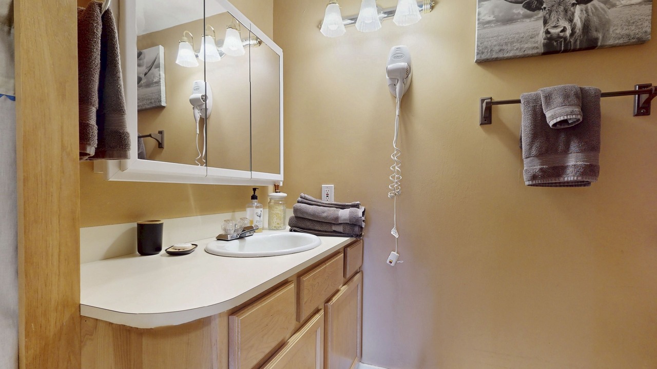 Photo of Bathroom in Crooked River Ranch